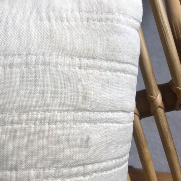 Vintage pillow created from vintage quilt. Unique, one of a kind. - Picture 5 of 9